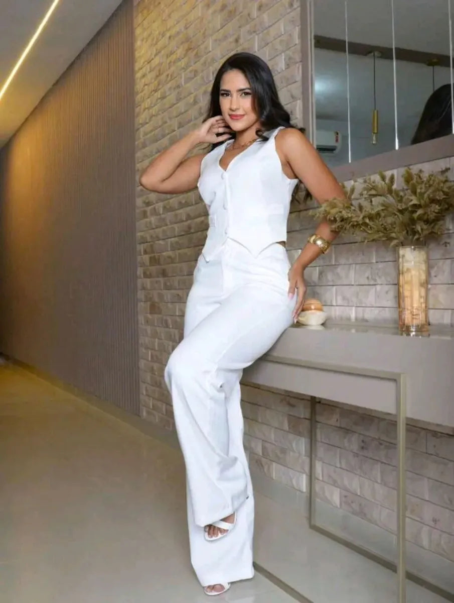 Conjunto Feminino Alfaiataria Colete e Calça Pantalona