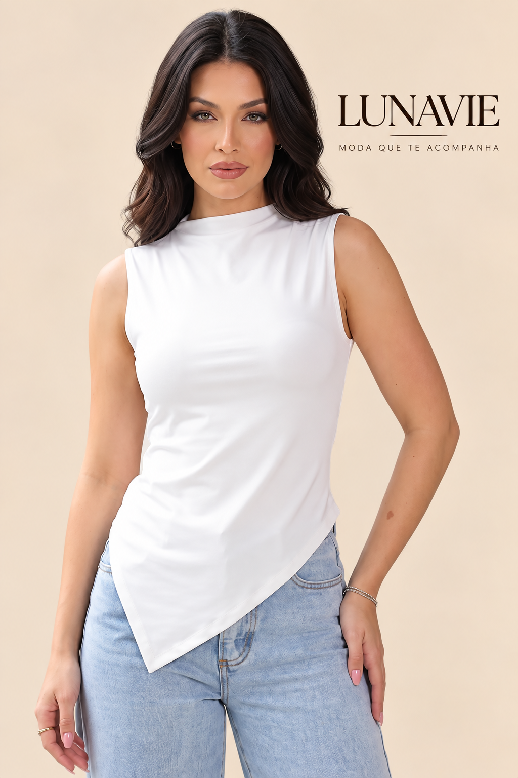 Regata Assimétrica Elegante