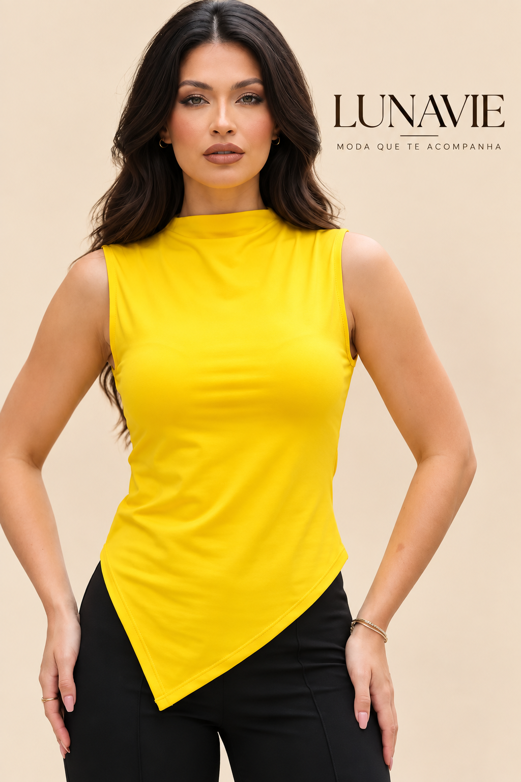 Regata Assimétrica Elegante